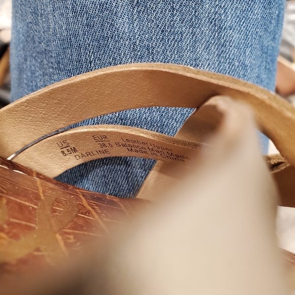 NEW Sam Edelman Darline Leather Metallic Sandals - Picture 7 of 9